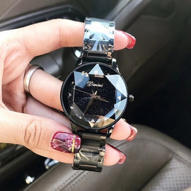 2019 Luxury Brand lady Crystal Watch Women Dress Watch Fashion Rose Gold Quartz Watches Female Stainless Steel Wristwatches